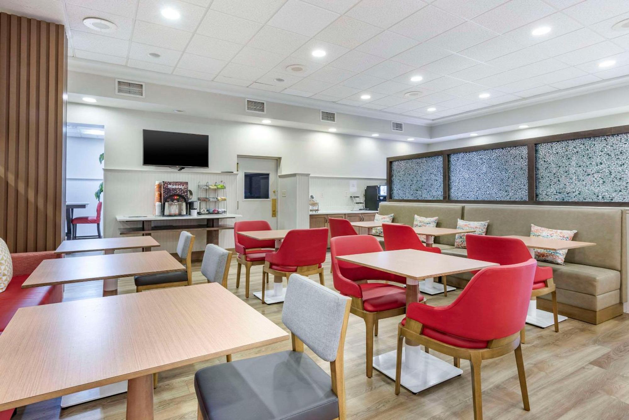 Comfort Suites Ocean City West West Ocean City Екстериор снимка