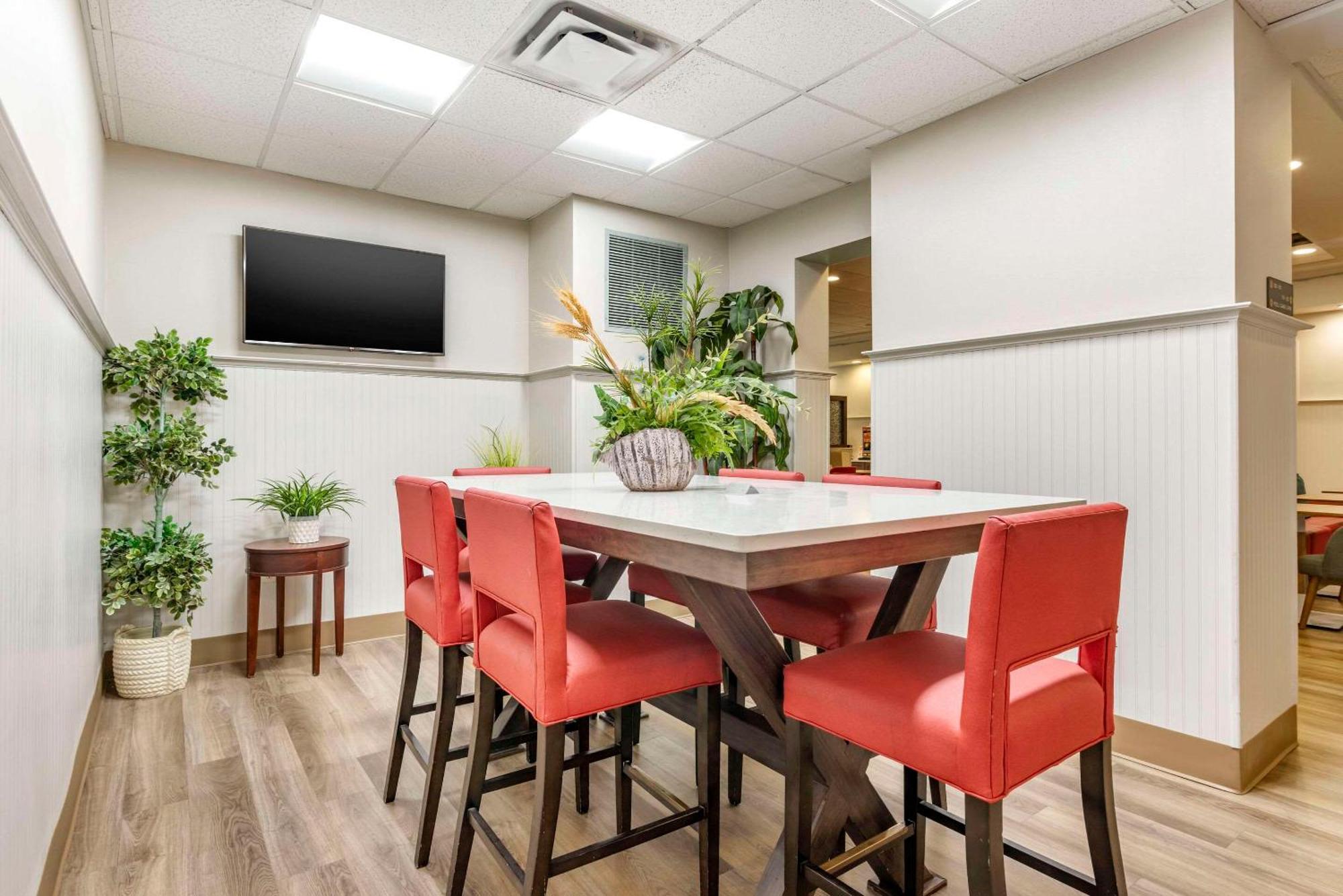 Comfort Suites Ocean City West West Ocean City Екстериор снимка