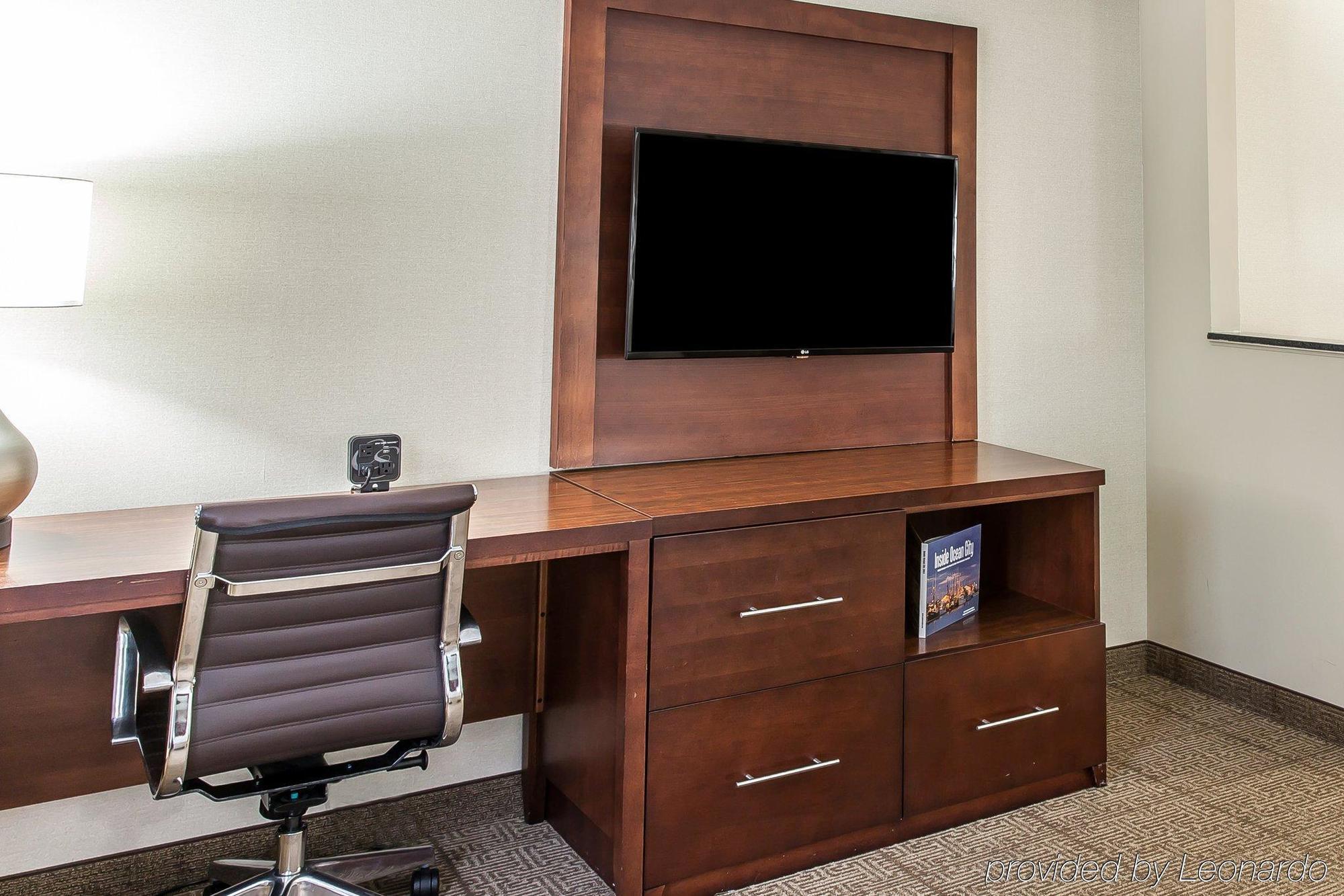 Comfort Suites Ocean City West West Ocean City Екстериор снимка